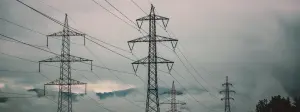 torres de cable de electricidad